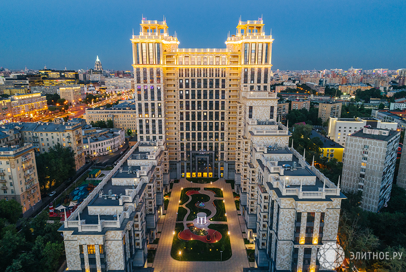 «Суббота» VS «Оливковый дом»: динамика сталинского ампира или приватность элитного ар-деко