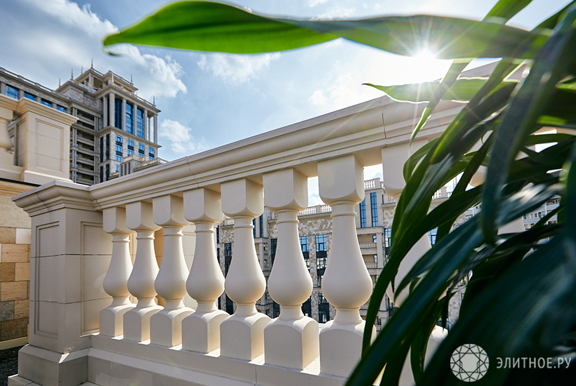 «Суббота» VS «Оливковый дом»: динамика сталинского ампира или приватность элитного ар-деко