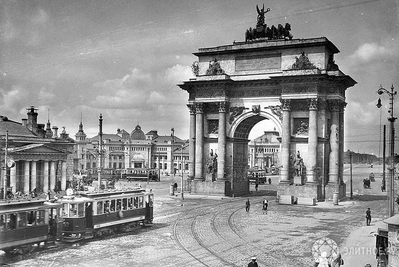 Почему Триумфальная площадь самое магическое место в Москве, и сколько стоит тут квартира