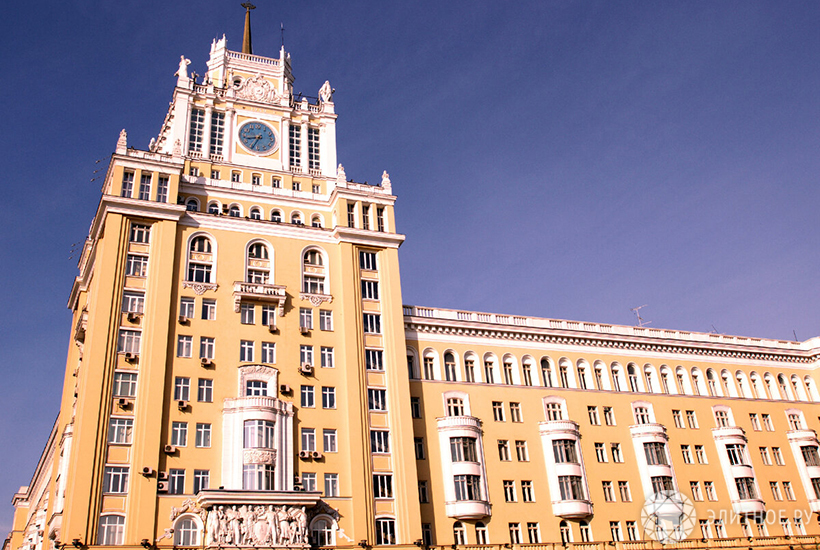 Почему Триумфальная площадь самое магическое место в Москве, и сколько стоит тут квартира